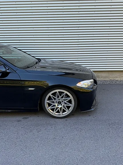BMW 525D 2010 photo 4