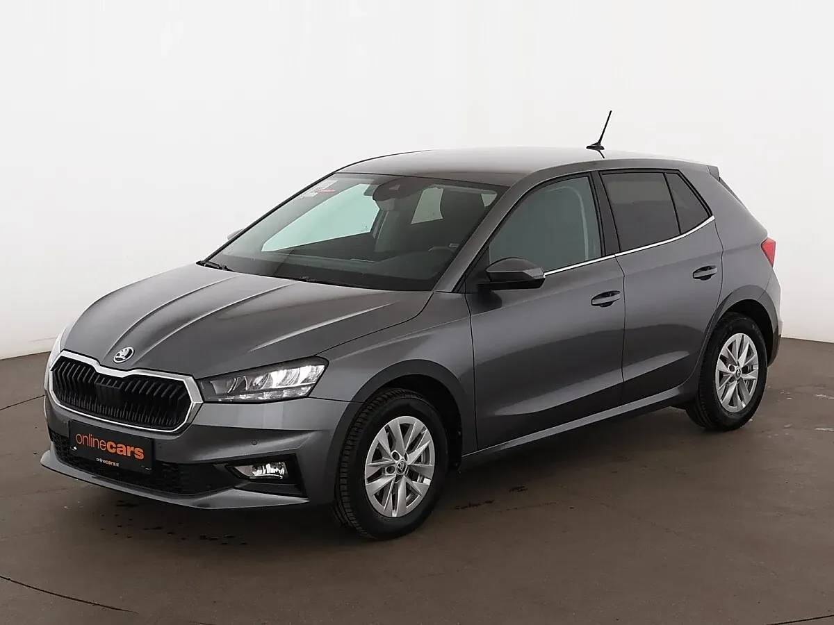 Skoda Fabia 2022 photo 2