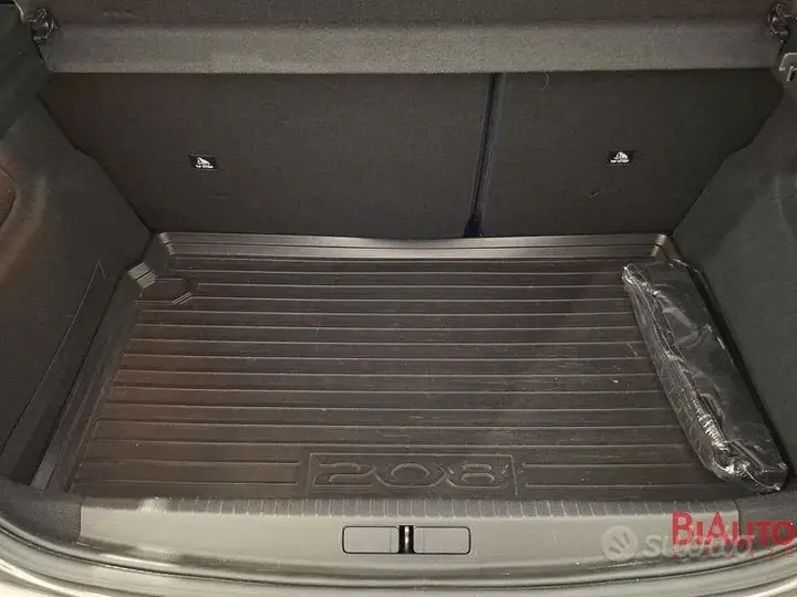 Peugeot 208 2022 photo 5