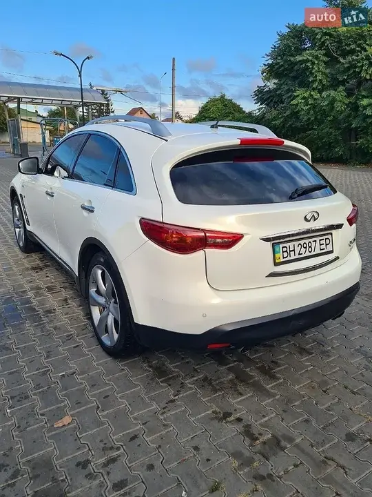 Infiniti Qx70 2013 photo 4