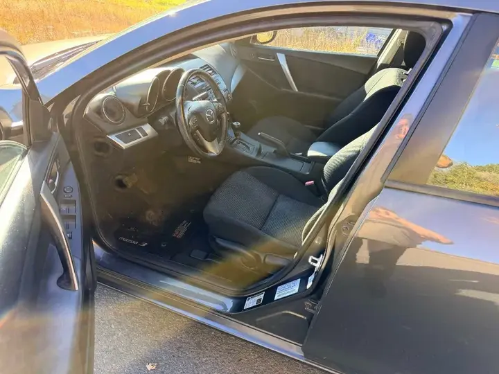Mazda 3 2013 photo 5