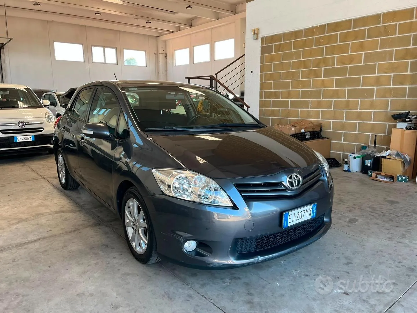 Toyota Auris 2011 photo 5
