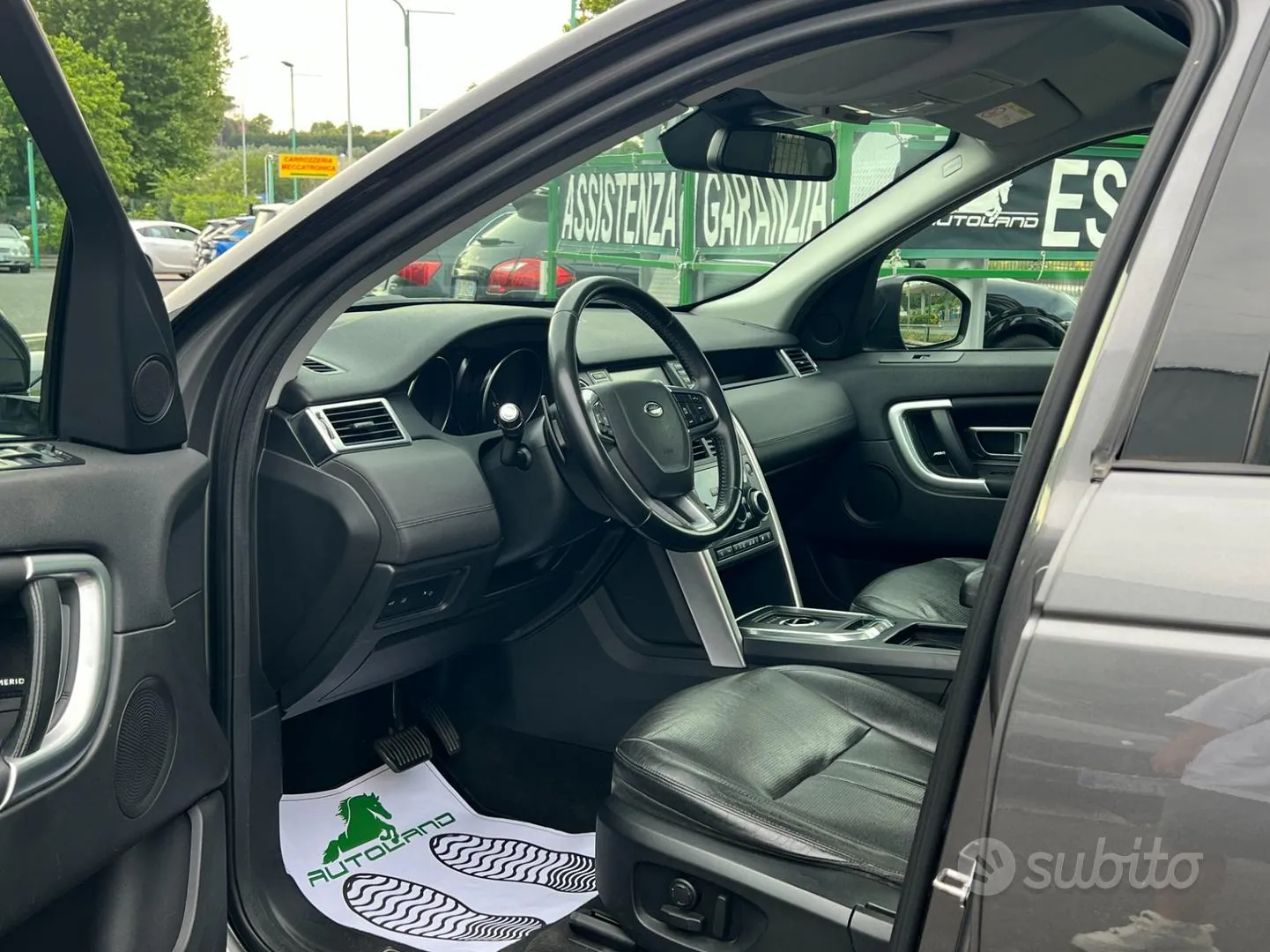 Land Rover Discovery Sport 2018 photo 5