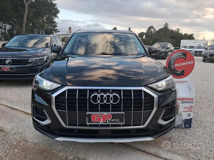 Audi Q3 2020 photo 2