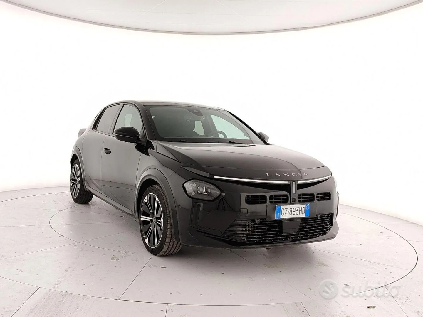 Lancia Ypsilon
