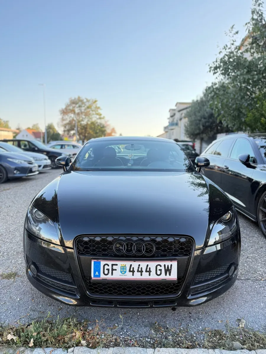 Audi Tt 2009 photo 2