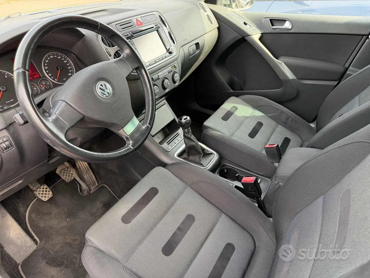 Volkswagen Tiguan 2009 photo 5
