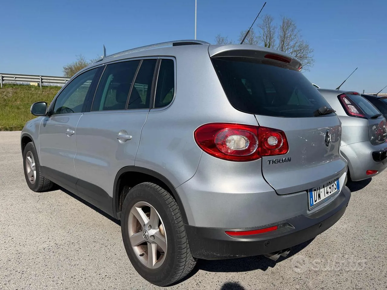 Volkswagen Tiguan 2009 photo 4