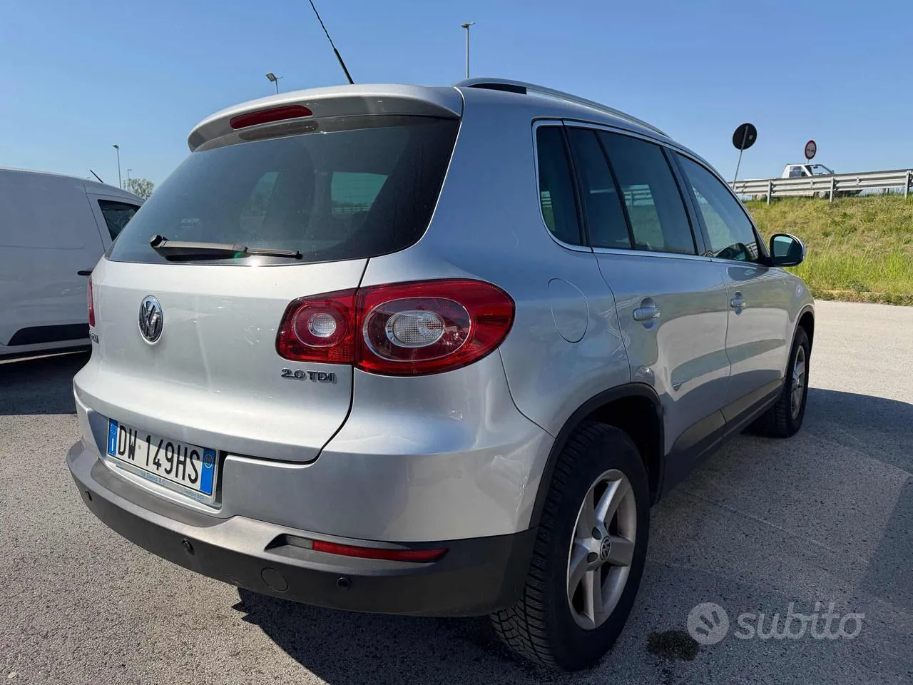 Volkswagen Tiguan 2009 photo 3