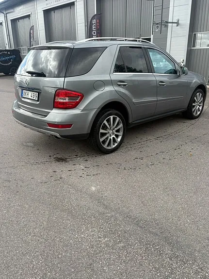 Mercedes-Benz Ml300 2010 photo 3