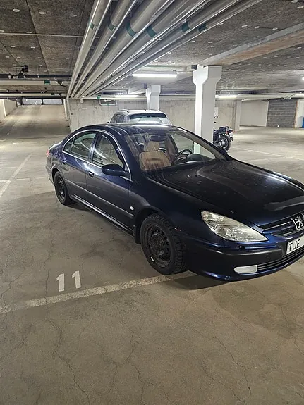 Peugeot 607 2002 photo 2