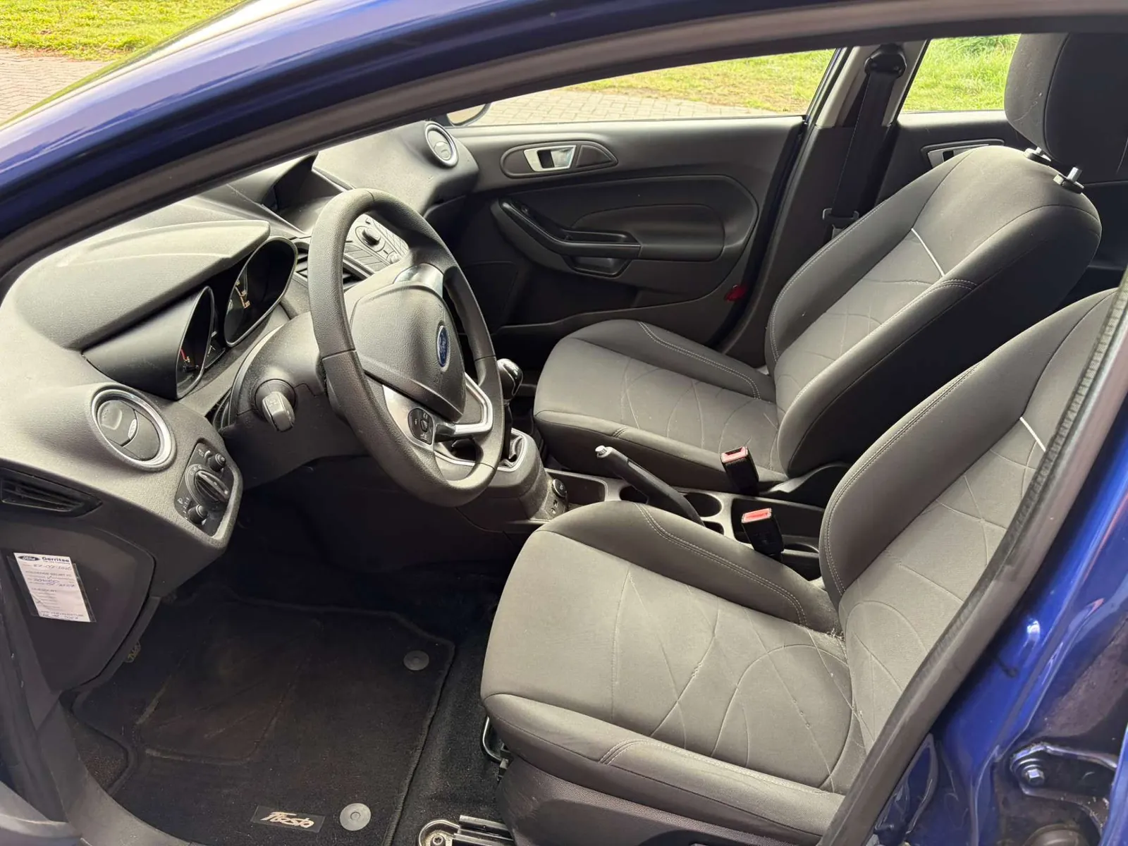 Ford Fiesta 2014 photo 5