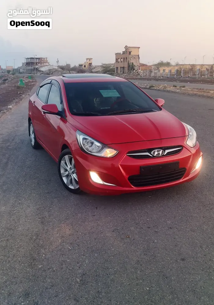 Hyundai Santa Fe 2012 photo 4