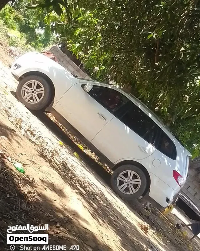 Hyundai Santa Fe 2012 photo 3