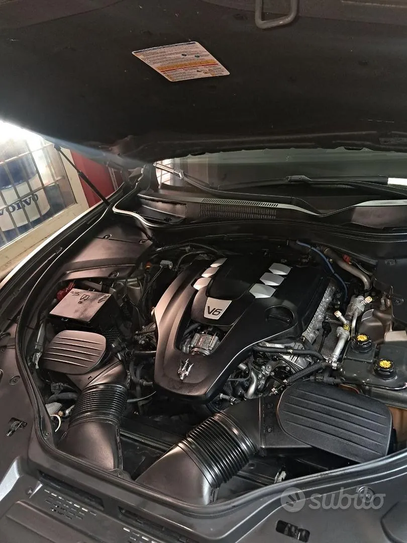 Maserati Levante 2021 photo 2