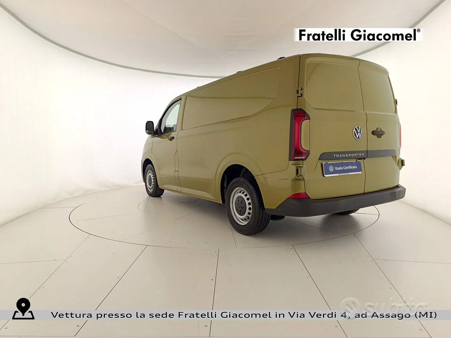 Volkswagen T7 Transporter photo 4