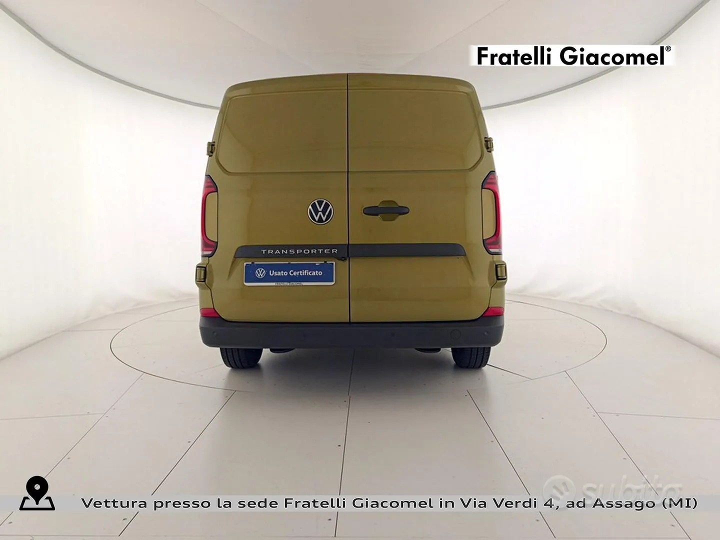 Volkswagen T7 Transporter photo 5