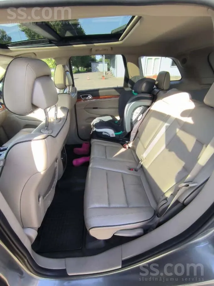 Jeep Grand Cherokee 2012 photo 5