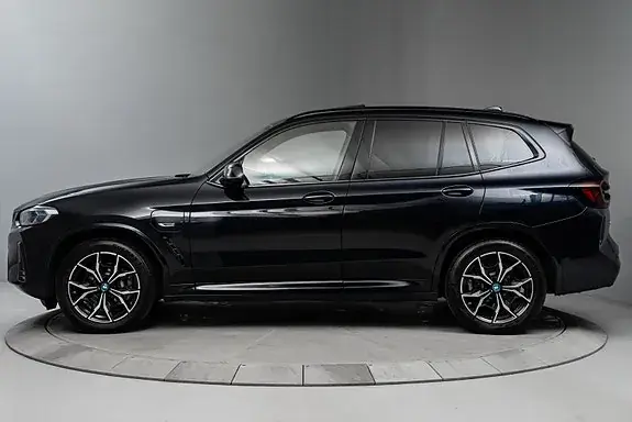 BMW X3 2022 photo 2