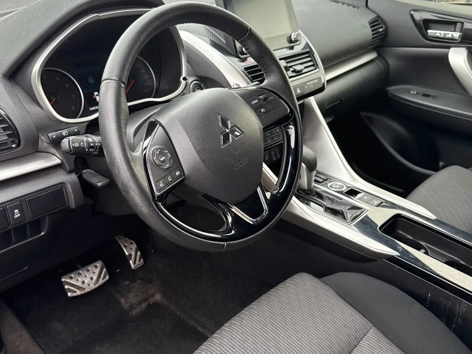 Mitsubishi Eclipse Cross 2023 photo 5