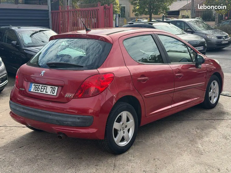 Peugeot 207 2007 photo 3