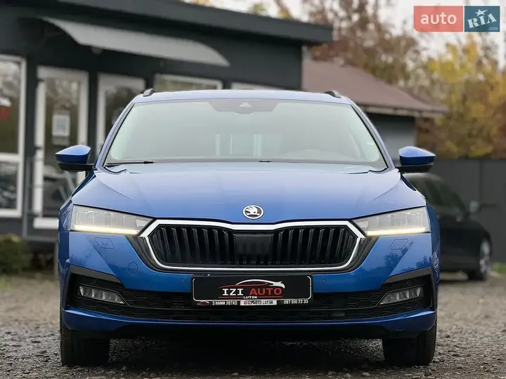 Skoda Octavia 2023 photo 2