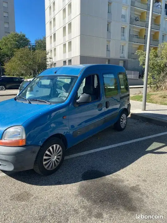 Renault Kangoo 2002 photo 2