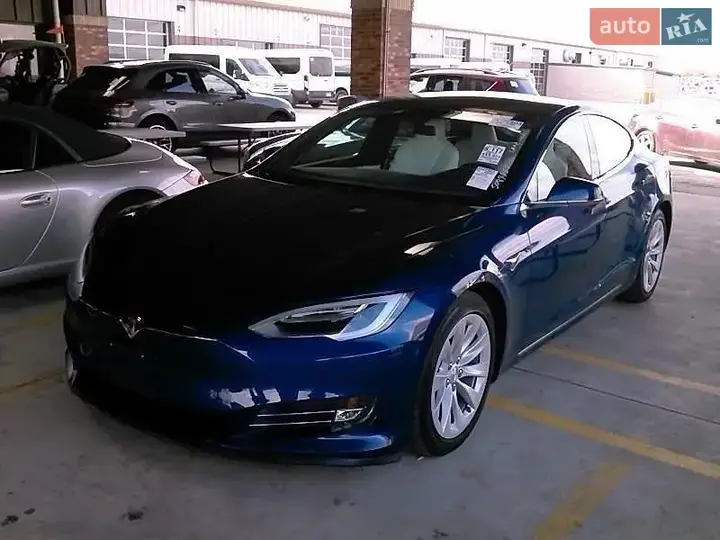 Tesla Model S 2017 photo 2