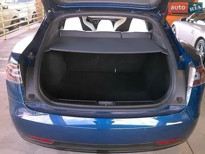 Tesla Model S 2017 photo 3