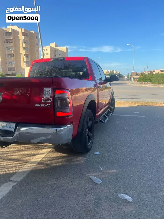 Dodge Ram Laramie 2010 photo 2