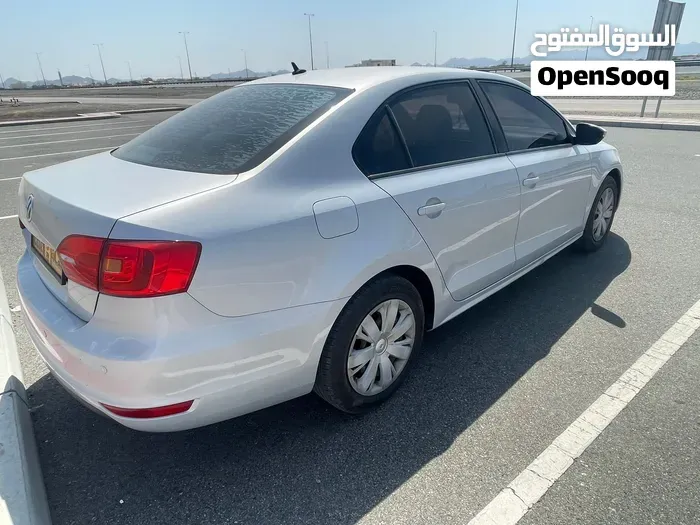 Volkswagen Jetta 2014 photo 3