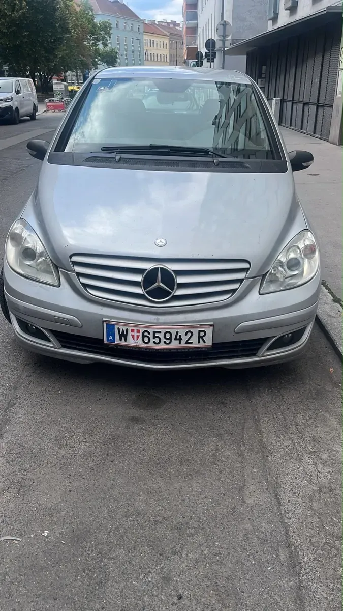 Mercedes-Benz B-Class 2007 photo 2