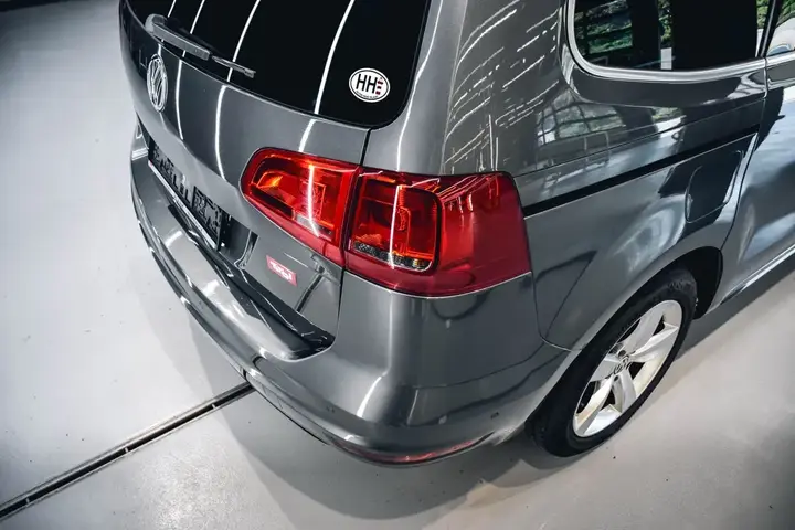 Volkswagen Sharan 2012 photo 3