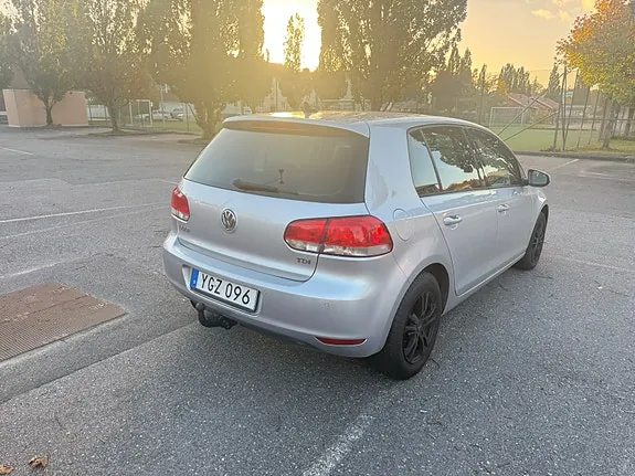 Volkswagen Golf Vi 2011 photo 4