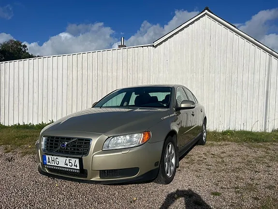 Volvo S80