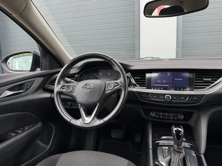 Opel Insignia 2018 photo 2