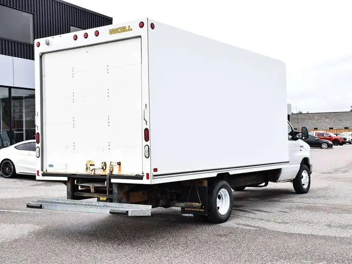 Ford E-Series 2018 photo 5