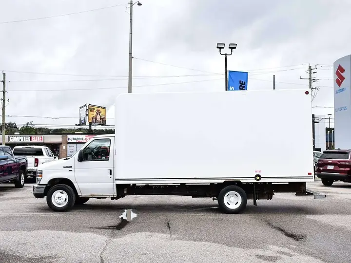 Ford E-Series 2018 photo 4