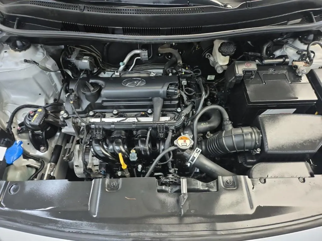 Hyundai Accent 2015 photo 5