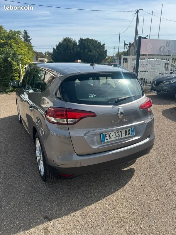 Renault Scenic 2017 photo 3