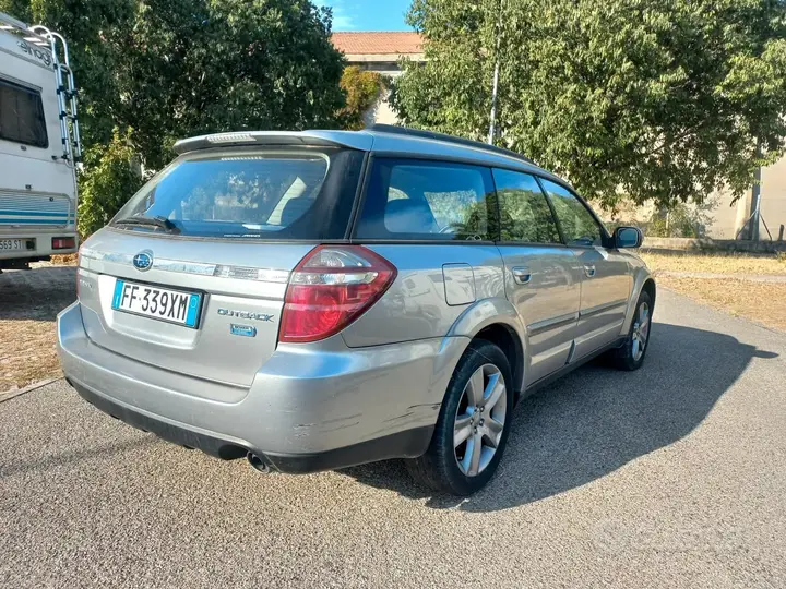 Subaru Legacy 2009 photo 3