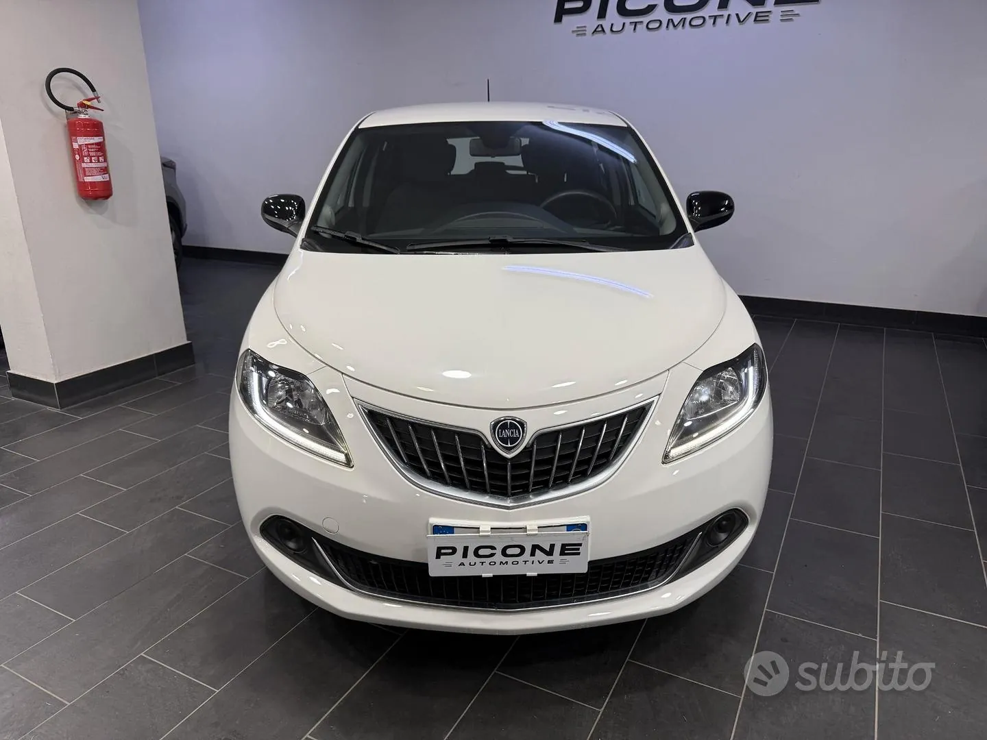 Lancia Ypsilon 2021 photo 2