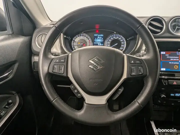 Suzuki Vitara 2019 photo 4