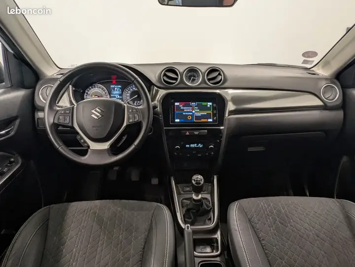 Suzuki Vitara 2019 photo 3