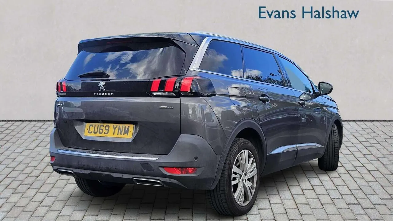 Peugeot 5008 2019 photo 3