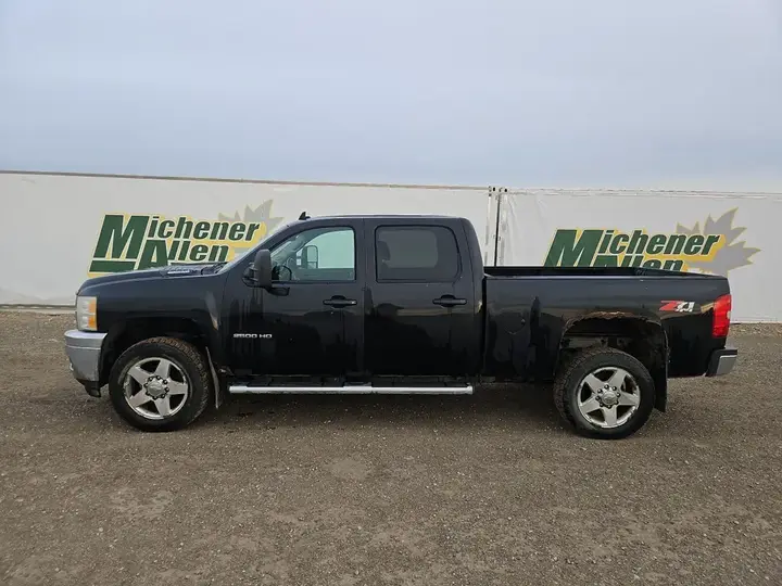 Chevrolet Silverado 2500 2011 photo 5