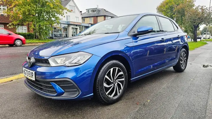 Volkswagen Polo 2023 photo 2