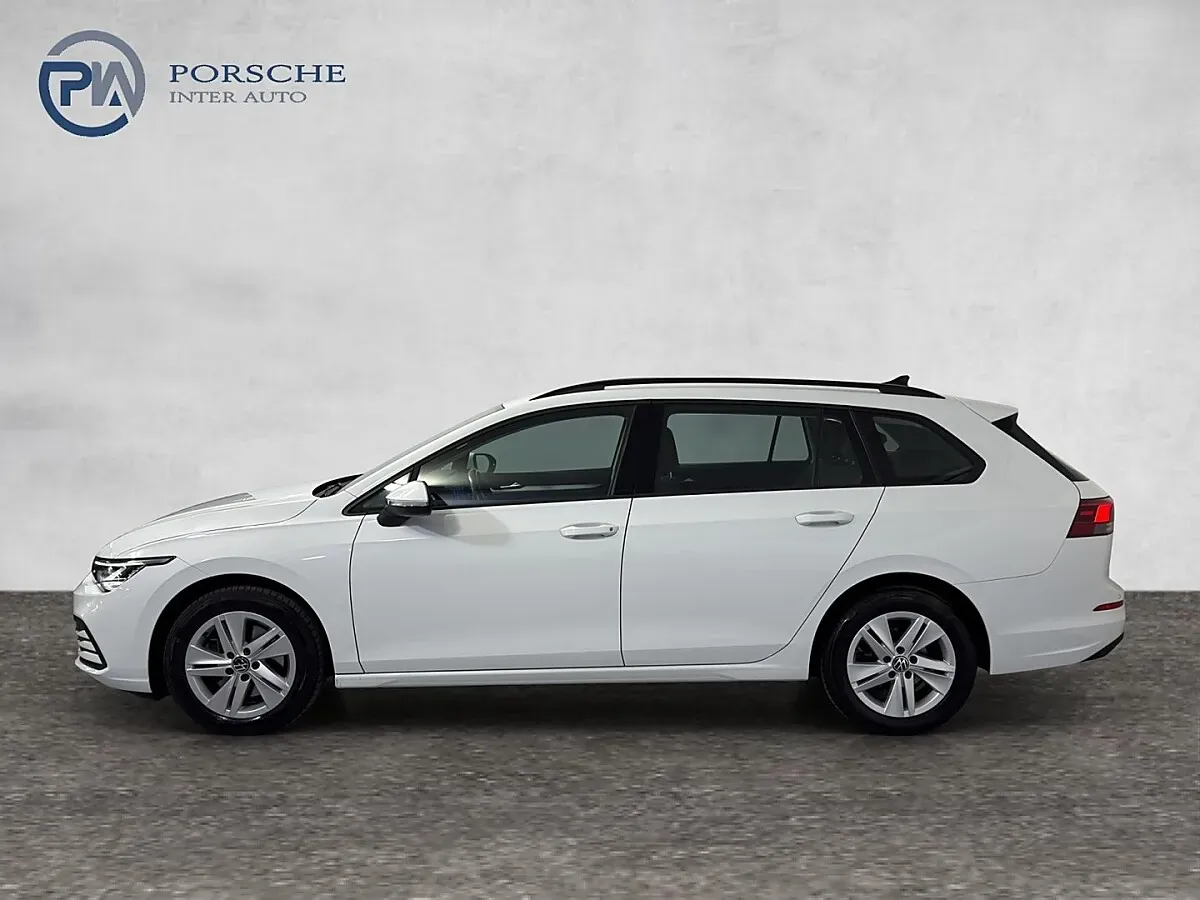 Volkswagen Golf 2024 photo 3