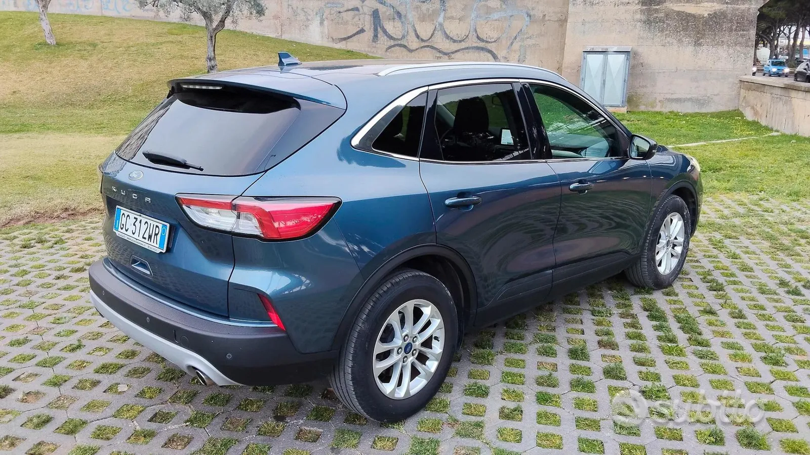 Ford Kuga 2020 photo 3