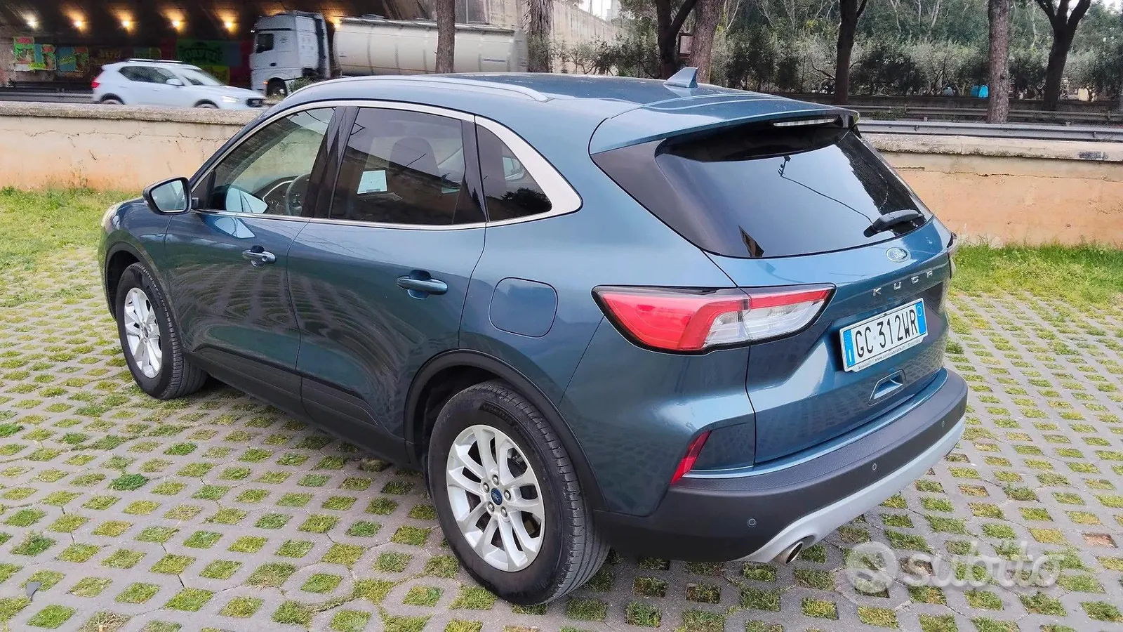 Ford Kuga 2020 photo 2